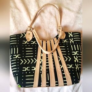 FREE 🆓 WITH ANY PURCHASE Shoulder bag